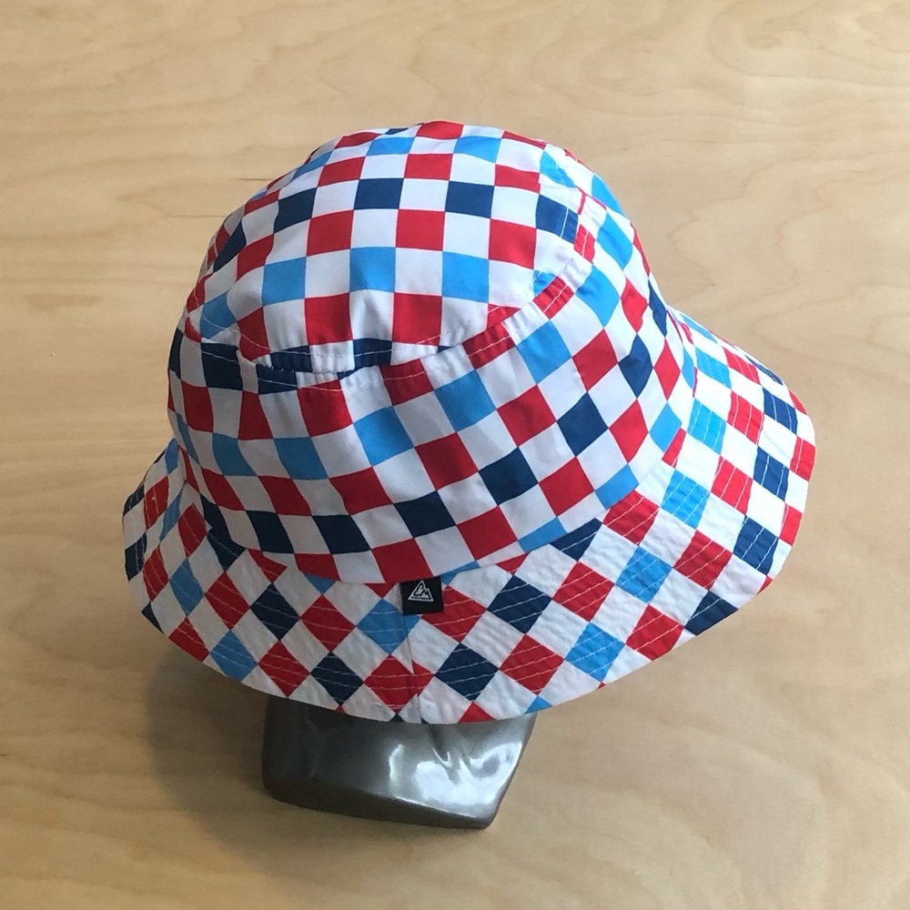 Quiksilver Red, White & Blue Checkered Bucket Hat Big Kids One Size.